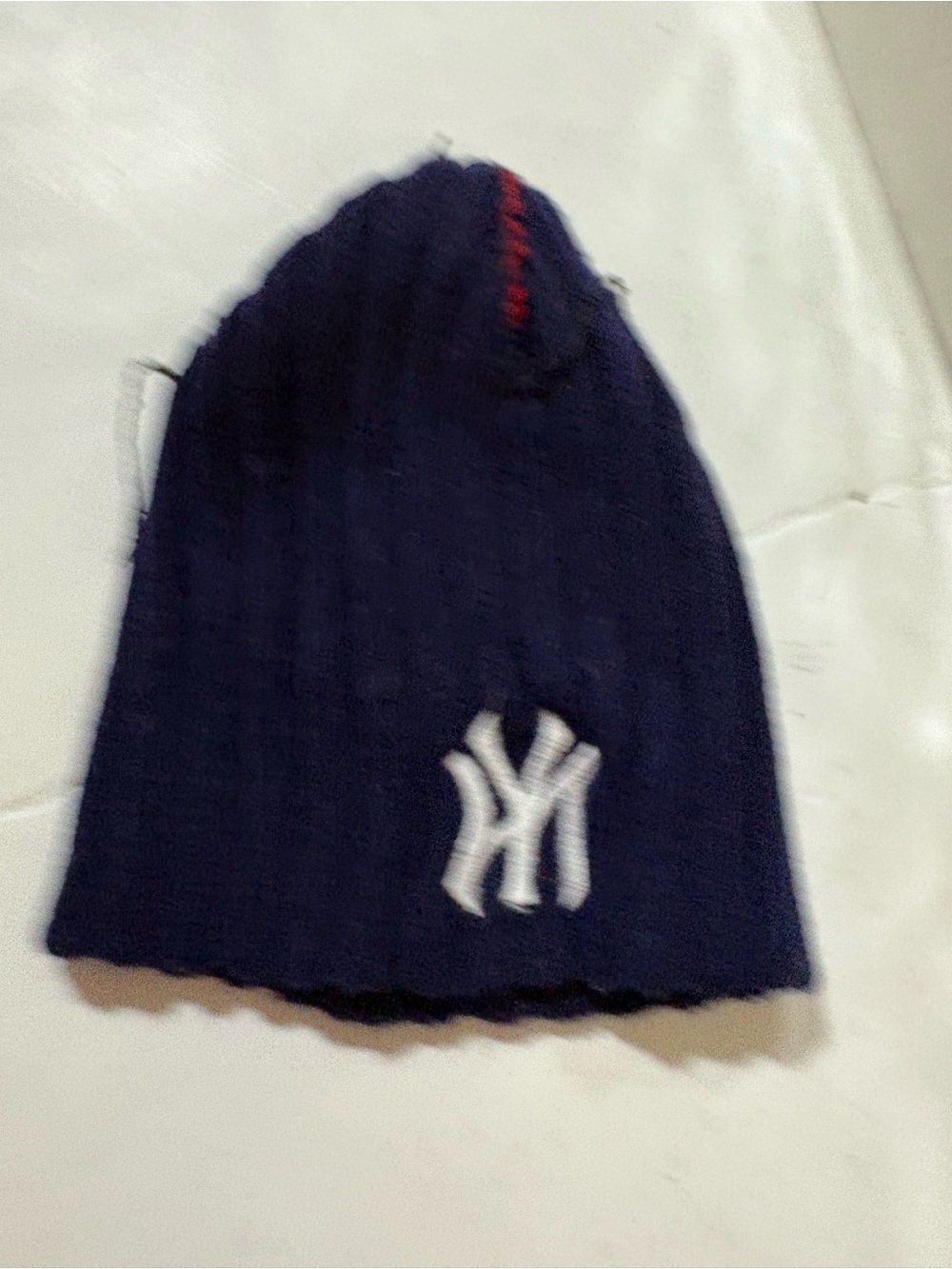 New York Red & Navy Knit Beanie with Team Logo - Picture 4 of 4
